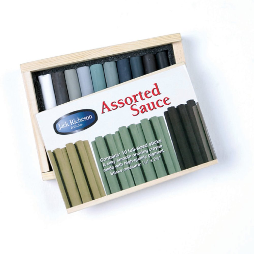 Assorted Sauce in A Wood Box K116