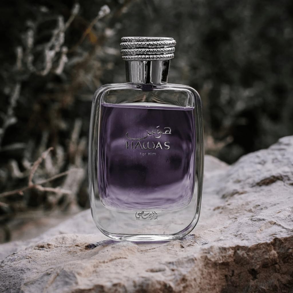 Eau de Parfum Spray 3.33 Ounce Q2215