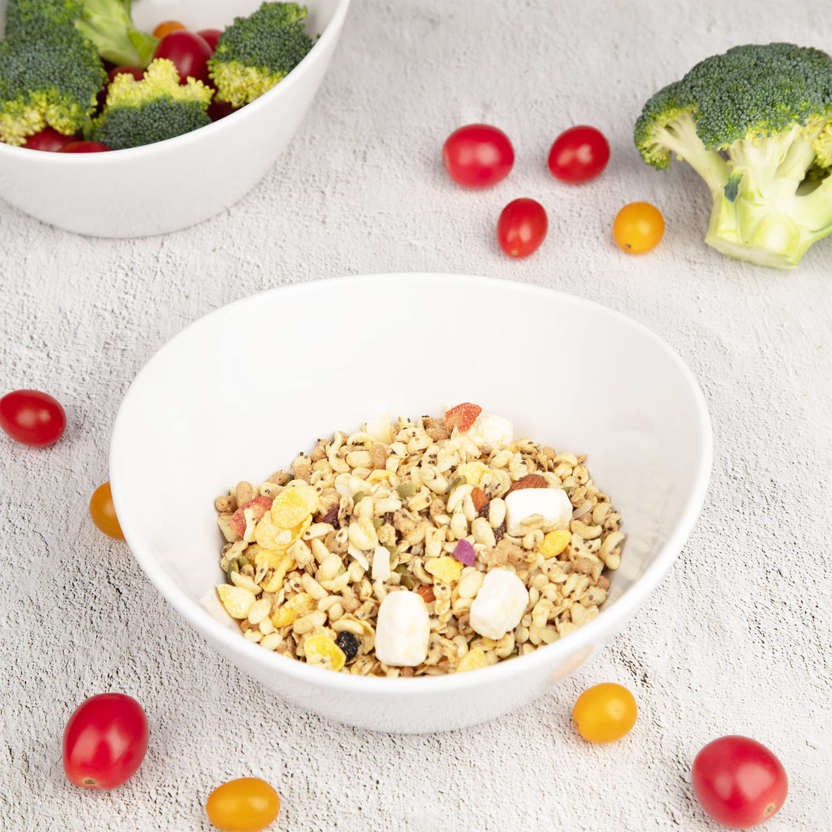 8 in White Ceramic Soup and Salad Bowls Set of 4 C5273