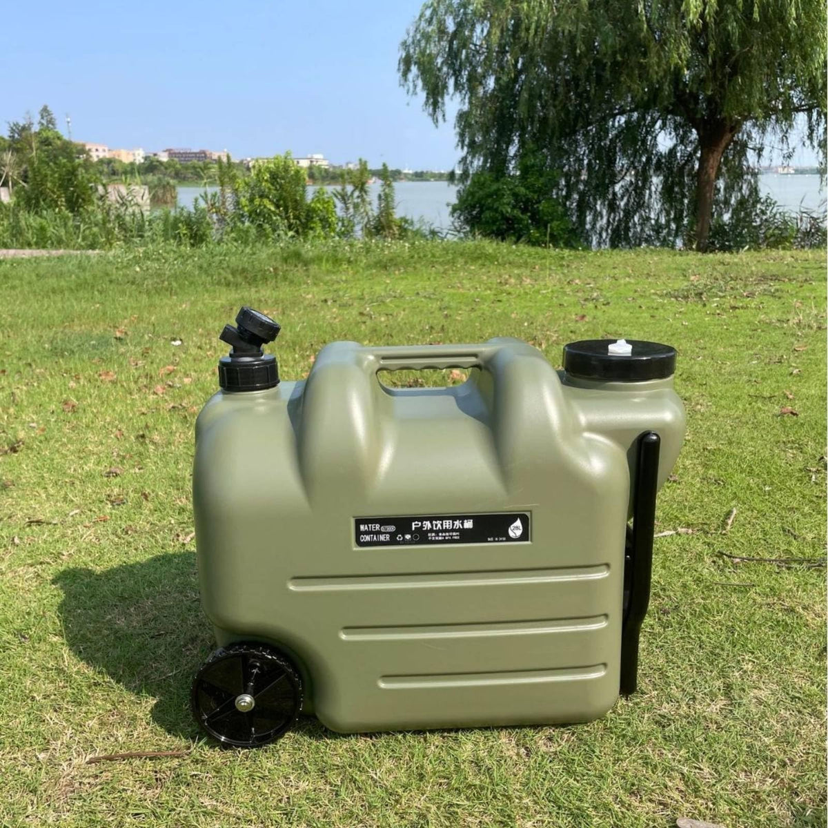 Portable Water Container with Faucet, Wheels, Black I1090